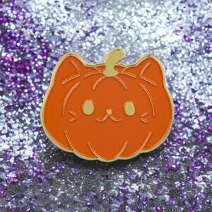 Pin - Kawaii Kitty Cat Pumpkin, Halloween Cute Feline 1.22”